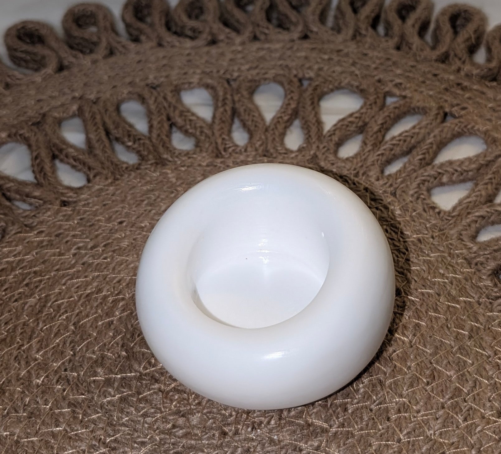 Irregular Bubble Holder White