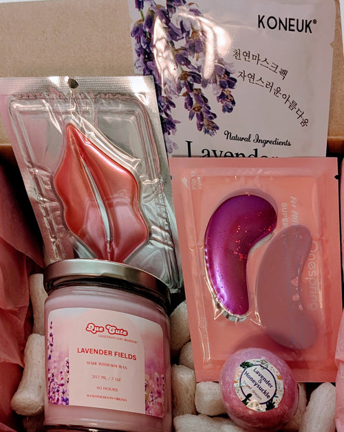 A Spa Day With A Candle Box