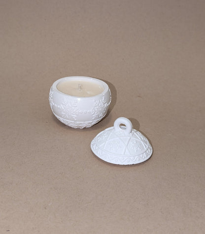 Ornament Candle